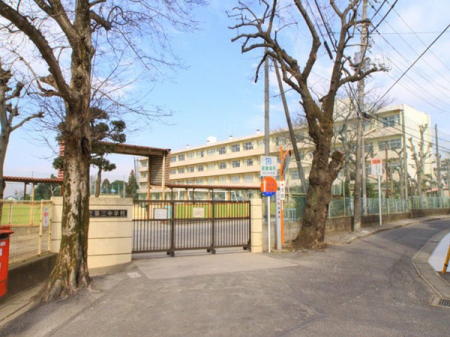 周辺環境　中学校 1000m 市川市立第三中学校