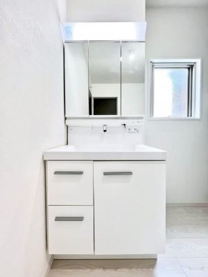 ʑEʏ@傫₷OʋŐʑ́AgȂ݃`FbN┧̂ɂ߂łB 