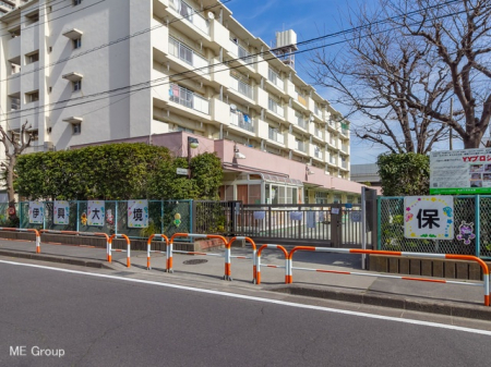 周辺環境　幼稚園・保育園 490m 伊興大境保育園