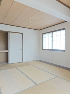 その他内観　リビング隣接の和室は毎日の暮らしに癒しと安らぎをもたらしてくれます  