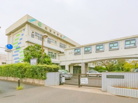 周辺環境　中学校 655m 戸田市立美笹中学校