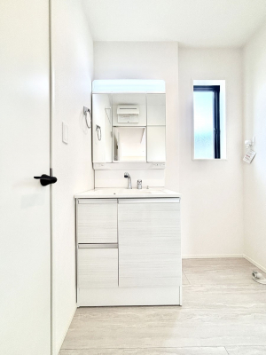 ʑEʏ@傫₷OʋŐʑ́AgȂ݃`FbN┧̂ɂ߂łB 