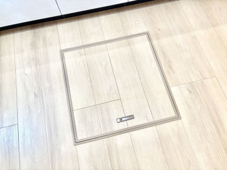 ̑ρ@[tIpiEpi̎[ɂ劈B