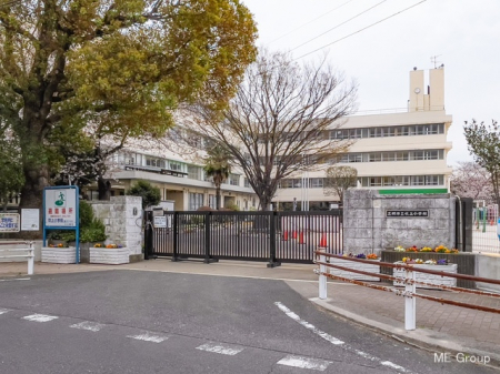 周辺環境　小学校 950m 三郷市立吹上小学校