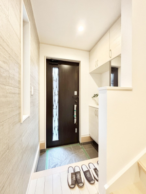 ց@KXXbg̓փhAɌ͂Ă܂