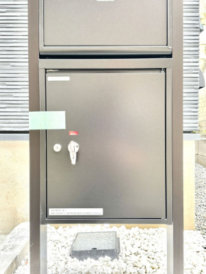 ̑@Oρuz{bNXv@ԂCɂzłSɎ󂯎܂B 