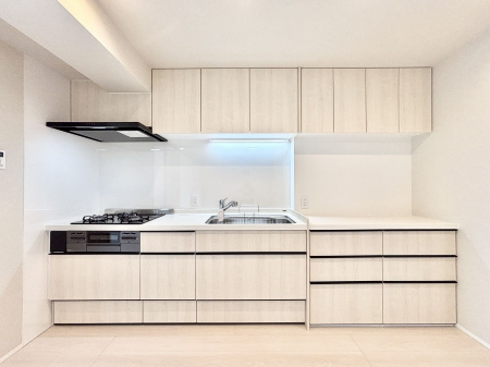 Lb`@LĎĝ悢Lb`ÂŉƑ̏Ί炪L܂