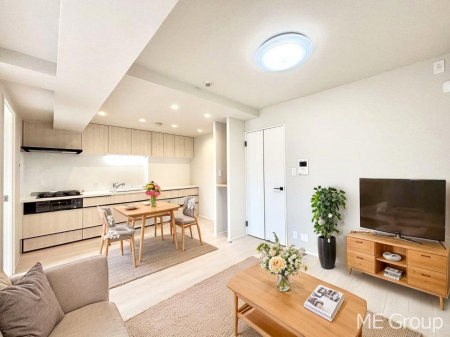 rO@͋Ĉkcj͉Ƒ݂Ȃ̉Kԁ@ƋCGł