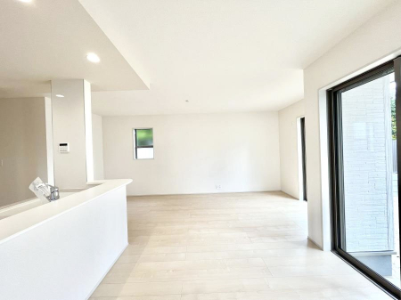 ̑ρ@傫ȑ炽Ղ̗zƕ郊rO  