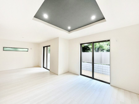 rO@Ƒc̎ԂȂ났̃rO_CjOB     