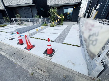 �@�����Ɍ������Ȃ����ԃX�y�[�X