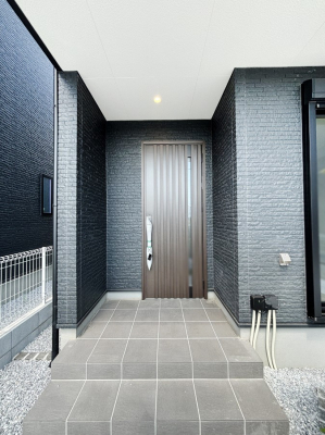 ���ց@���֑O�͉����t���ŉJ���~���Ă��Ă��G��ɂ����ł��B     