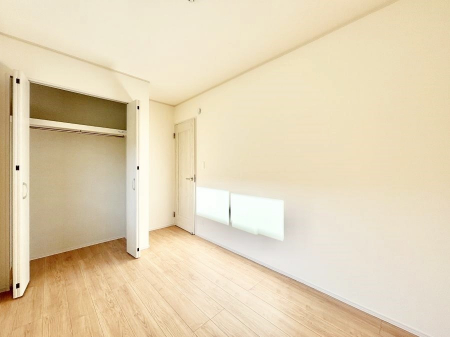 �q�������@���q���܂̂������Ƃ��Ă��I�ߗނ̐������ڂɕ֗��ȃN���[�[�b�g�t���̗m���B