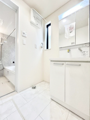 ���̑��@���������Ă���̂Ŏ��C�̑����ꏊ�ł����C���\���s���܂��B�����̐g�x�x���C�����ǂ��I