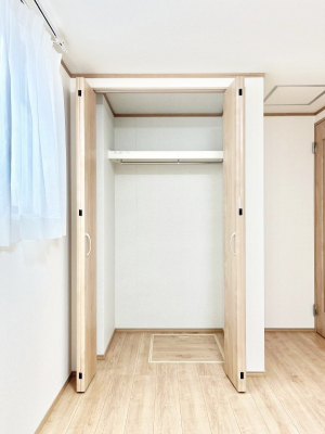 [@m̃N[[bgBŝŌ̈ߗނ܂܂B