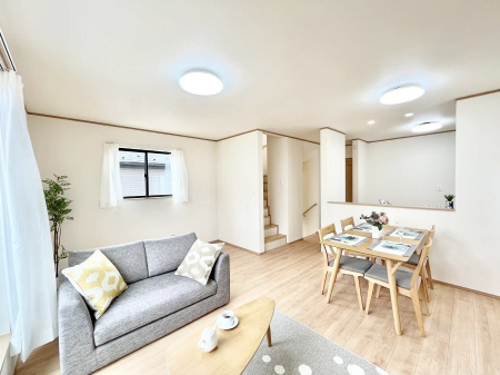 rO@u܁vuvƑƂ̃R~jP[V[܂郊rOCKiB