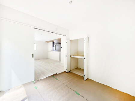 ̑ρ@rOƗׂ荇ĂaBقƈꑧła̋ԂYꂸɁB 