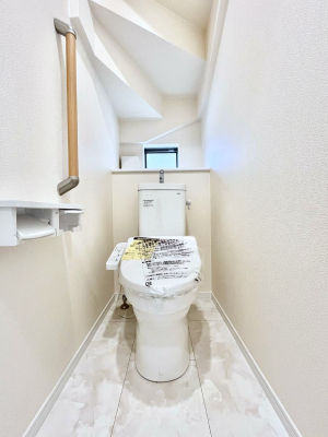 gC@gC1K2KꂼɔzuĂĂƂĂ֗łB 