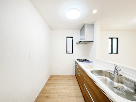 Lb`@u₩ȕʂ蔲Lb`B̂Ŗ邭Cɂ𗧂܂B