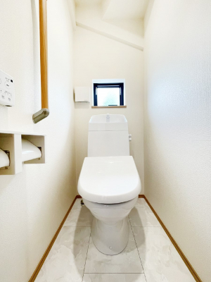 gC@gC͈ŜQӏĨo^o^SłB 