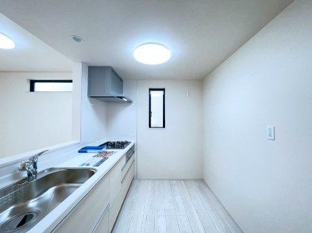 Lb`@u₩ȕʂ蔲Lb`B̂Ŗ邭Cɂ𗧂܂B