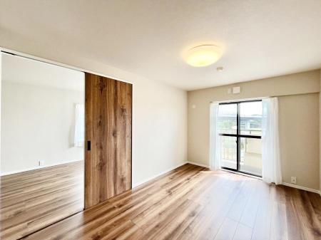 Q@rOƂ̂ȂȂƗ̂Xy[XɁ@