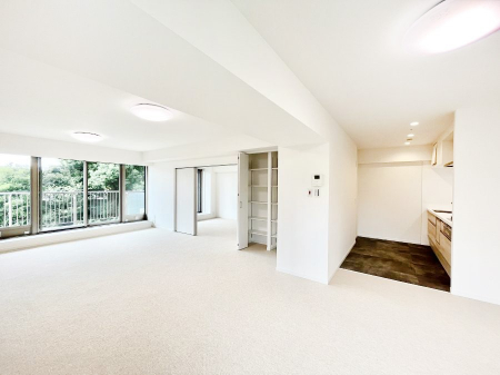 ̑ρ@ƑRƏW܂A₩ȏ΂ŕ܂e̋ԂɂȂ肻łˁI