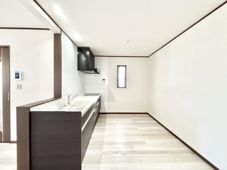 �L�b�`���@��Ƃ肠��L�b�`���ł͂��Ƒ��Ɗy�������������ł��܂��B