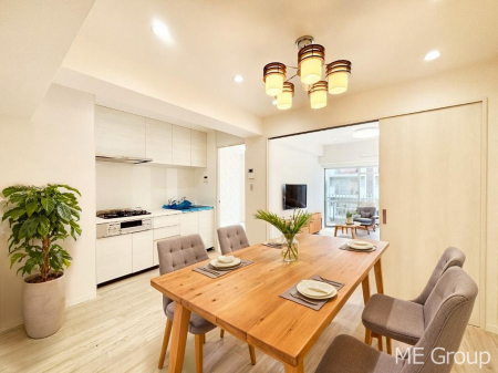 Lb`@Ƒc̎Ԃȃ_CjOLb`ƋCGł