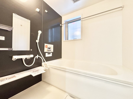 �����@����̔�������Ă���閾�邢�������̂���o�X���[��