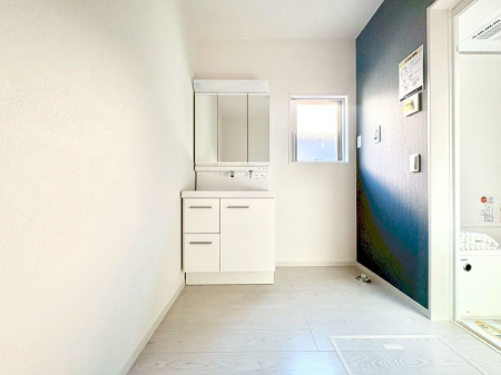 ���ʑ�E���ʏ��@�傫�����₷���O�ʋ��Ő�����������ʑ�́A�g�����Ȃ݃`�F�b�N�┧�̂������ɂ������߂ł��B 