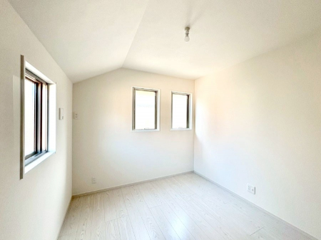 �q�������@�Q�ʍ̌��Ŗ��邳�����ʂ��ǍD�I