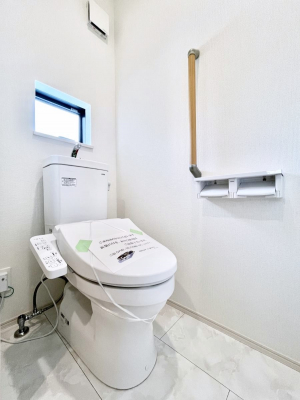 gC@gC1K2KꂼɔzuĂĂƂĂ֗łB 