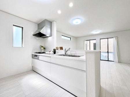 Lb`@̂閾邢Lb`BCɂ𗧂܂B 