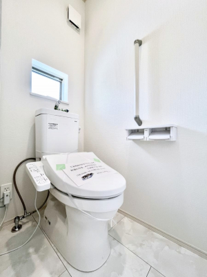 gC@gC1K2KꂼɔzuĂĂƂĂ֗łB 