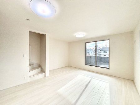 ���r���O�@���r���O�K�i���Ƒ��̏Ί�Ɖ�b���Ȃ��ł���܂�  