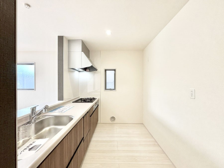 �L�b�`���@��Ƃ肠��L�b�`���ł͂��Ƒ��Ɗy�������������ł��܂��B