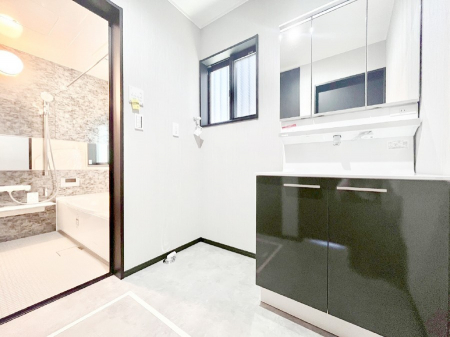 ̑@LXƂƂ̂郉h[Xy[XB  