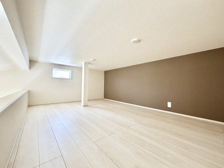 ̑@tg͎[قɂACfAŉKԂɑϐgI   