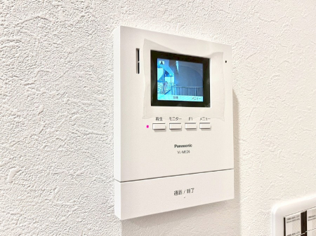 ̑ρ@zvĂߔNłTVj^[tŖhƖʂSłB