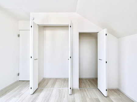 [@m̃N[[bgBŝŌ̈ߗނ܂܂B