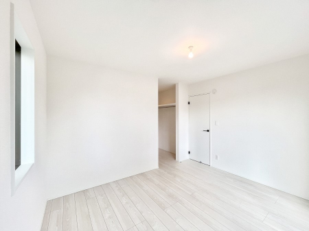 Q@g₷`ŃxbgƋ̒uɂ邱Ƃ܂B   