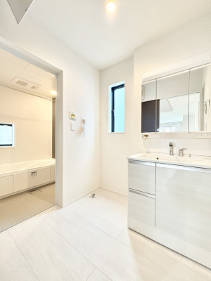 ���̑��@�L�X�Ƃ�Ƃ�̂��郉���h���[�X�y�[�X�B  