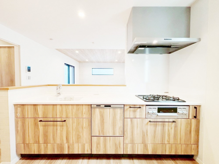 �L�b�`���@�������������I�ɁA�y�����I�V�X�e���L�b�`��