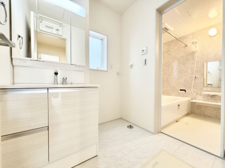 ̑@LXƂƂ̂郉h[Xy[XB  