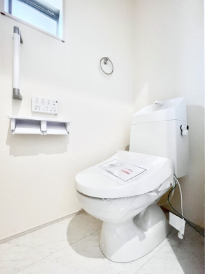 gC@gC1K2KꂼɔzuĂĂƂĂ֗łB 