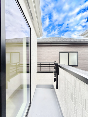 �o���R�j�[�@�g���ȗz�����~�蒍���o���R�j�[�͂�����ɂ������߁B�u�₩�ȕ����S�n�悢�ł�