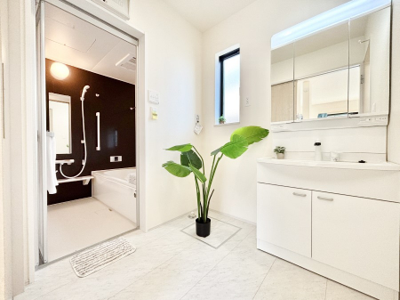 ���̑��@��Ƃ�̐��ʃX�y�[�X�Œ��̐g�x�x�����N���N