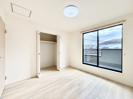 �Q���@���邢�o���R�j�[�T�C�h�ɗm����ݒu�B�ڊo�߂̗ǂ��Q���ɁB