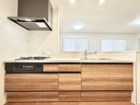 �L�b�`���@�������������I�ɁA�y�����I�V�X�e���L�b�`��   